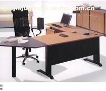 隔斷辦公桌椅選購指南 報(bào)價(jià)、企業(yè)名錄與熱門推薦